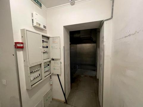 комерційна за адресою Архітектора Городецького вул., 4