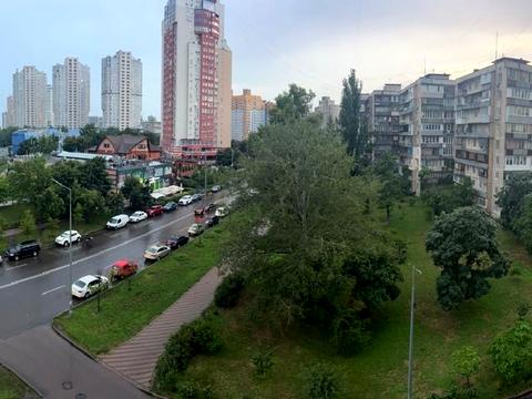 комната по адресу Амвросия Бучмы бульв., 8