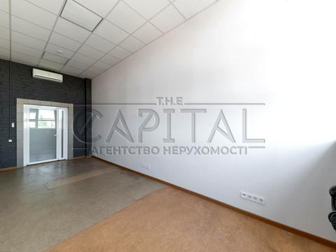 комерційна за адресою Олекси Тихого вул. (Виборзька), 103