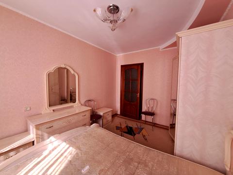 квартира по адресу Степана Бандери ул., 22/1