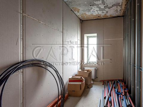 комерційна за адресою Полкова вул., 76