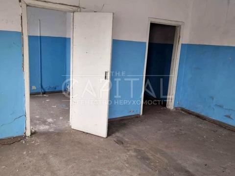 комерційна за адресою Якова Гніздовського вул. (Магнітогорська), 1