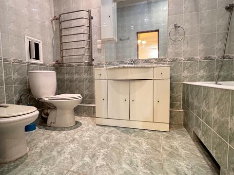 квартира за адресою Київ, Срібнокільська вул., 14-А