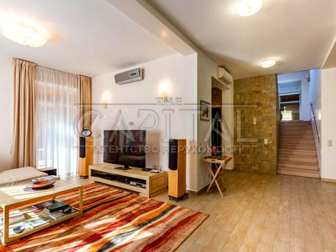 будинок за адресою Польова