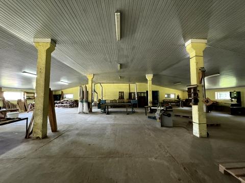 комерційна за адресою Незалежності, 21