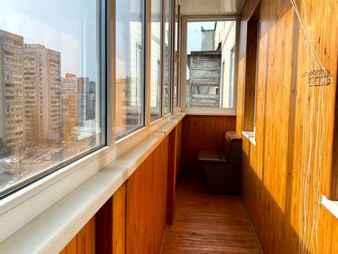 квартира за адресою Вишняківська вул., 12