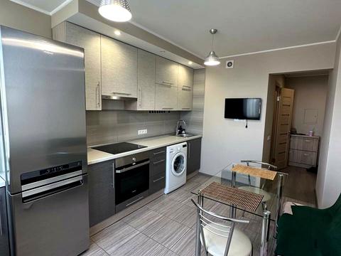 квартира за адресою Юрія Поправки вул. (Миколи Лебедєва), 14