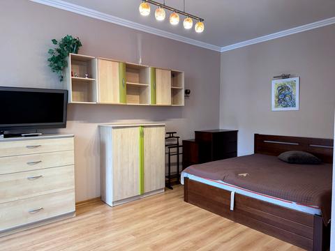 квартира за адресою Голосіївська пл., 102/1