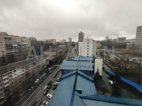 коммерческая по адресу Кловский спуск, 7
