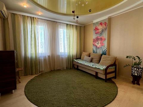 квартира за адресою Академіка Сахарова вул., 86