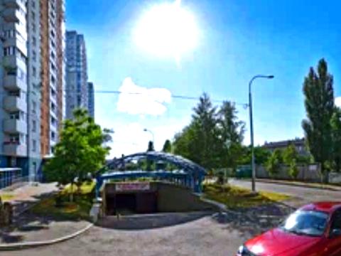 паркомісце за адресою Краківська вул., 13-А