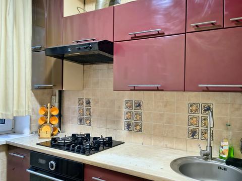 квартира за адресою Революції Гідності вул. (Супруна), 4