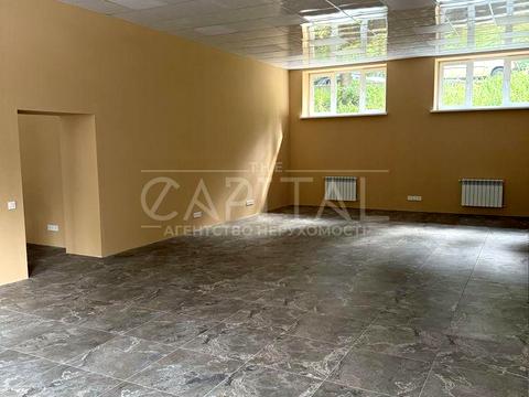 комерційна за адресою Кловський узвіз, 20