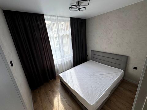 квартира за адресою В'ячеслава Чорновола вул., 17