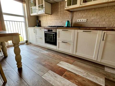 квартира за адресою Олени Степанівни вул. (Ленінградська), 8