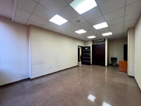 комерційна за адресою Французький бульв., 9