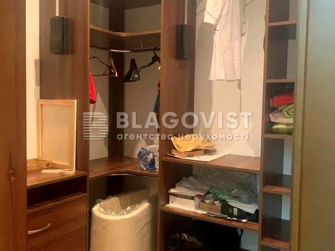 квартира за адресою Почайнинська вул., 70