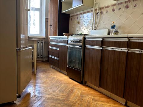 квартира за адресою Івана Кавалерідзе вул. (), 4