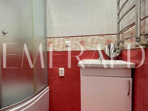 комерційна за адресою Шовкуненка вул., 4