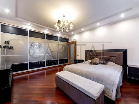 будинок за адресою святкова