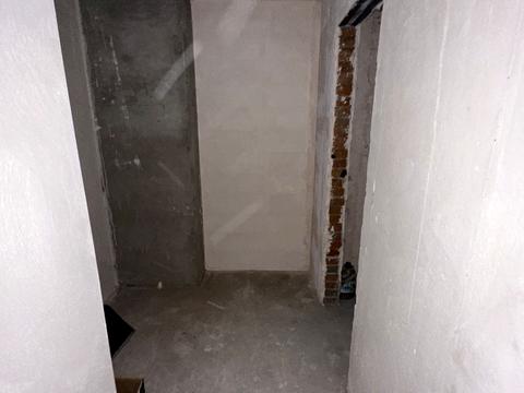 коммерческая по адресу Петрівська вул., 1
