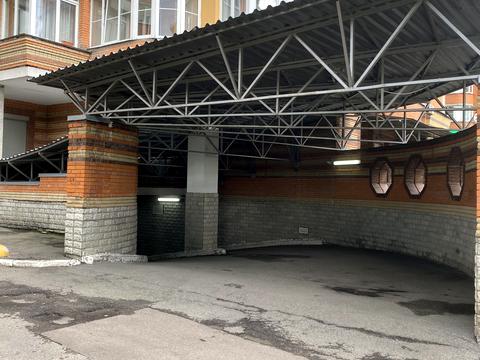 квартира по адресу Осенняя ул., 33