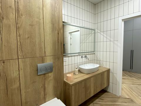 квартира за адресою Дмитра Яворницького просп. (Карла Маркса), 72