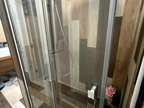 квартира за адресою Олександра Довженка вул., 21Б