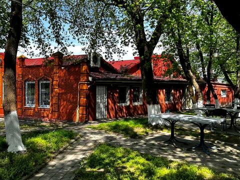 коммерческая по адресу Полевая ул., 4