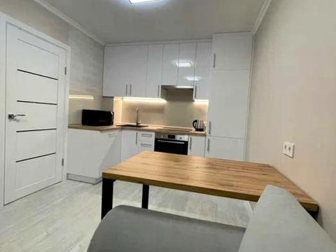 квартира за адресою Академіка Філатова вул., 53