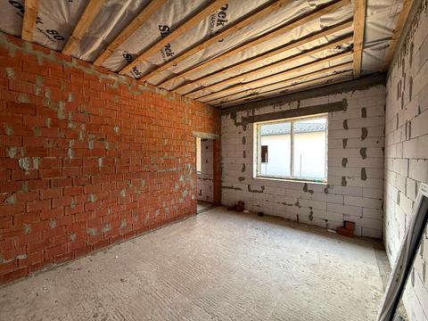 будинок за адресою успішна