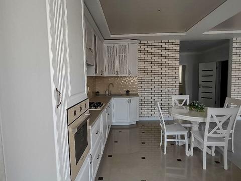 квартира за адресою Академіка Сахарова вул., 16а