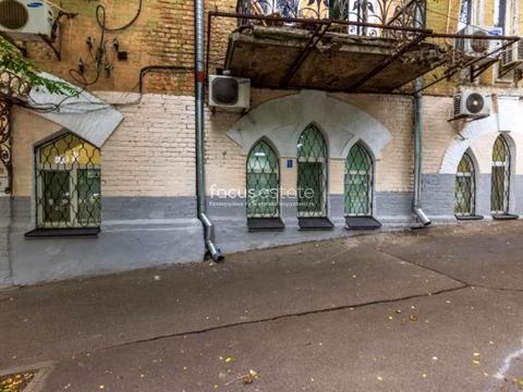 комерційна за адресою Олеся Гончара вул., 44