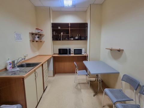 комерційна за адресою Саксаганського вул., 119