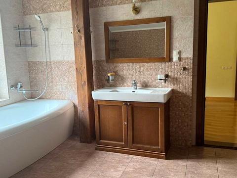 дом по адресу  ул.