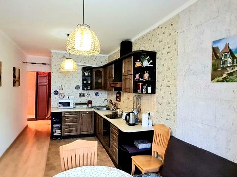 квартира по адресу Небесной Сотни просп. (Маршала Жукова), 1