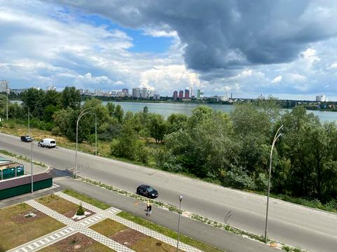 квартира за адресою Ревуцького вул., 54
