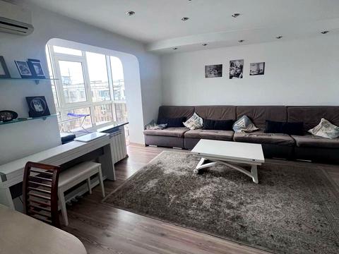 квартира по адресу Героев Полка "Азов ул. (Малиновского маршала), 11