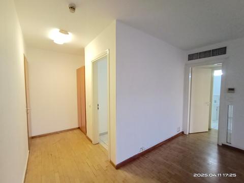 коммерческая по адресу Вице Адмирала Жукова, 3/7