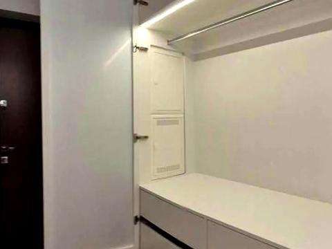 квартира за адресою Салютна вул., 2к17