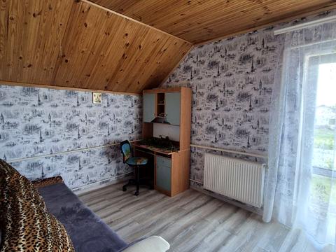 будинок за адресою с. Вишеньки, Центральна