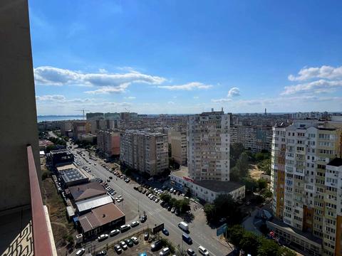 квартира за адресою Академіка Сахарова вул., 3а