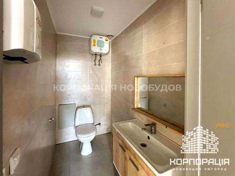 комерційна за адресою Хіри, 4