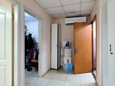 комерційна за адресою Тракторобудівників просп., 107г
