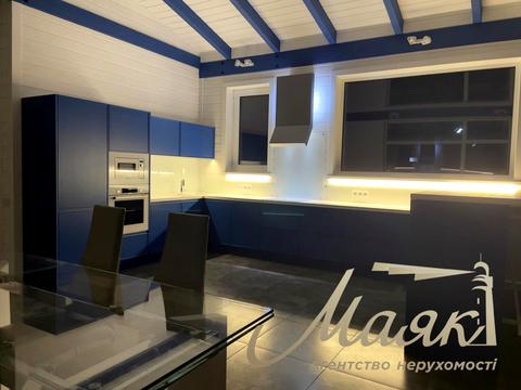 будинок за адресою Стежки вул., 30