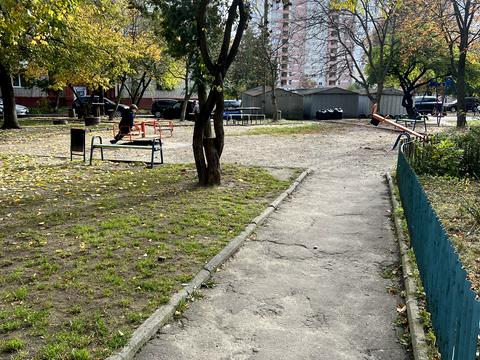 комната по адресу Юрия Липы ул., 32
