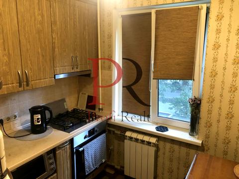 квартира за адресою Зодчих вул., 30