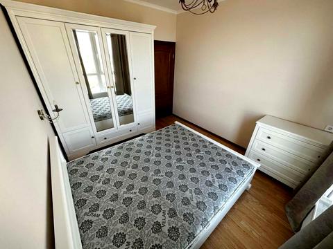 квартира по адресу Ревуцкого ул., 40-Б