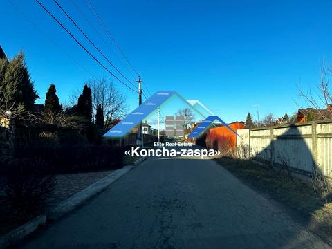ділянка за адресою смт. Козин, 