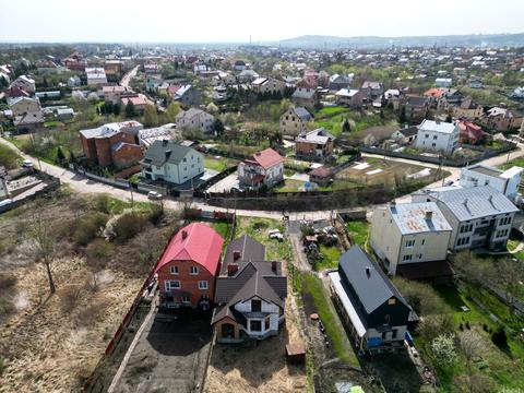 будинок за адресою Шухевича